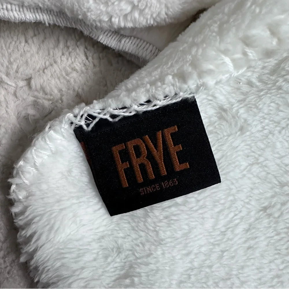 Frye | White Fur Wrap Scarf